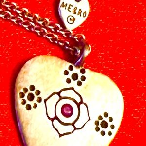 WOW POSHMARK - Authentic Me & Ro 
Garnet & Sterling Silver Charm Necklace